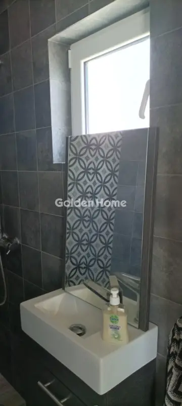 House 300m<sup>2</sup> for rent photo 26