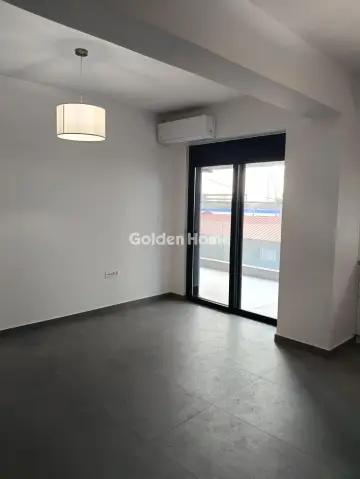 Studio 42m<sup>2</sup> for rent photo 4