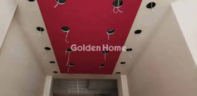 店铺 250m<sup>2</sup> for rent photo 2