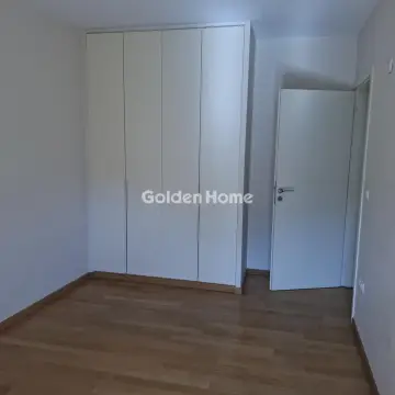 公寓楼层 111m<sup>2</sup> for rent photo 5375532