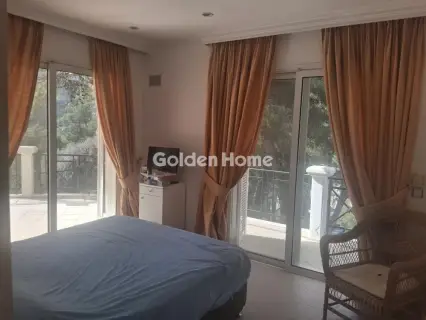 Maisonette Attached 360m<sup>2</sup> for rent photo 12