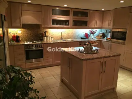 Maisonette Attached 360m<sup>2</sup> for rent photo 30