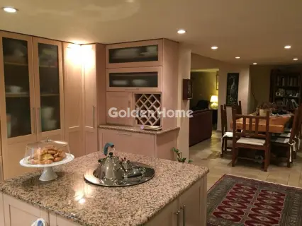 Maisonette Attached 360m<sup>2</sup> for rent photo 31