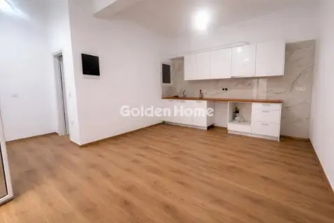 Building 280m<sup>2</sup> for sale photo 5383377