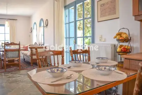 House 160m<sup>2</sup> for rent photo 5370081