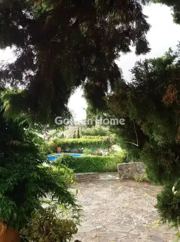 House 160m<sup>2</sup> for rent photo 5370089