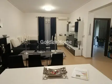 Floor Apartment 102m<sup>2</sup> for rent photo 1