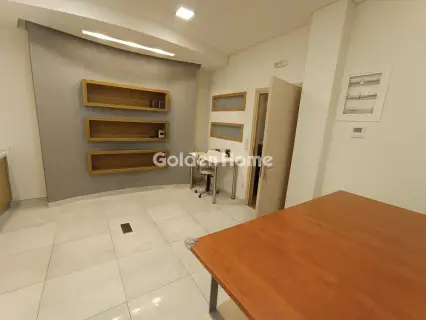 Office 72m<sup>2</sup> for rent photo 5400003