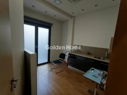 Office 72m<sup>2</sup> for rent photo 5400006