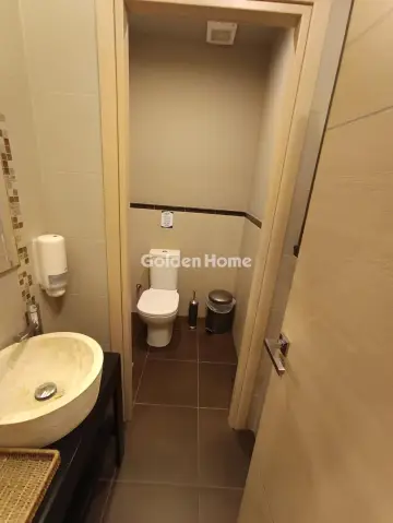 Office 72m<sup>2</sup> for rent photo 5400011