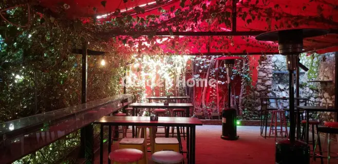 Selling a Business 160m<sup>2</sup> for sale photo 3