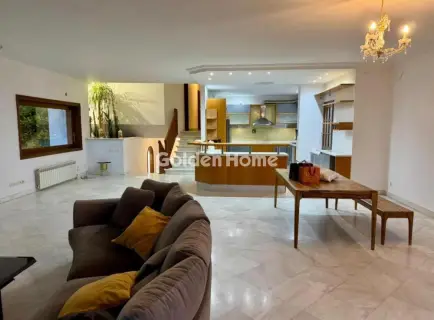 独立复式小屋 380m<sup>2</sup> for sale photo 3