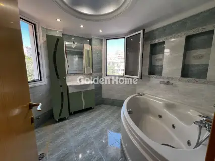 复式公寓 221m<sup>2</sup> for rent photo 5396502