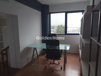 Office 200m<sup>2</sup> for rent photo 3