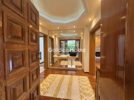 Apartment 400m<sup>2</sup> for rent photo 5378040