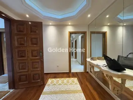 Apartment 400m<sup>2</sup> for rent photo 5378049