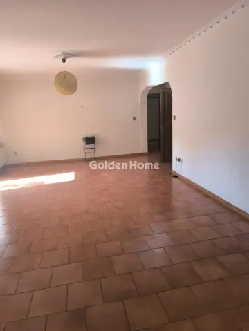 Floor Apartment 210m<sup>2</sup> for rent photo 3