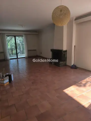 Floor Apartment 210m<sup>2</sup> for rent photo 2