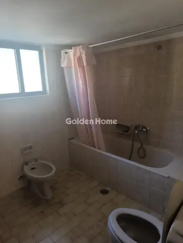 Floor Apartment 210m<sup>2</sup> for rent photo 15