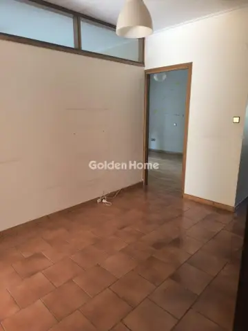 Floor Apartment 210m<sup>2</sup> for rent photo 19