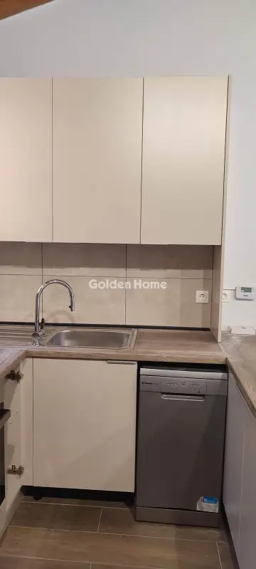 House 200m<sup>2</sup> for rent photo 5377312