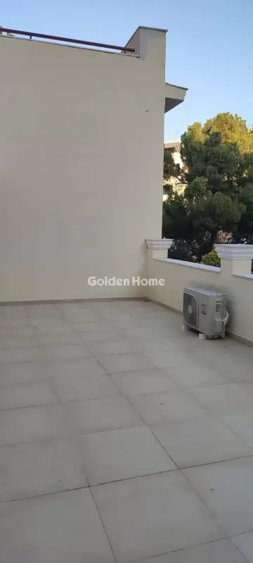 House 200m<sup>2</sup> for rent photo 5377318