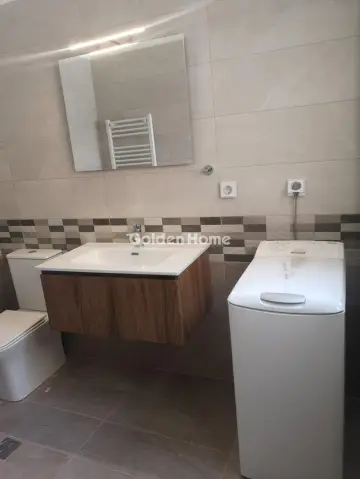 公寓楼层 84m<sup>2</sup> for rent photo 5392179