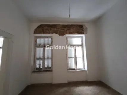 Κτίριο 324τ.μ. προς πώληση φωτογραφία 4