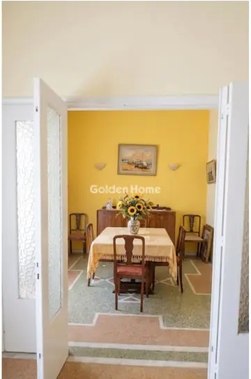 建物 180m<sup>2</sup> for sale photo 5386450