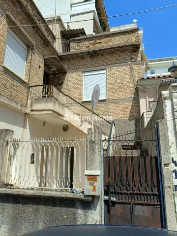 建物 180m<sup>2</sup> for sale photo 5386453