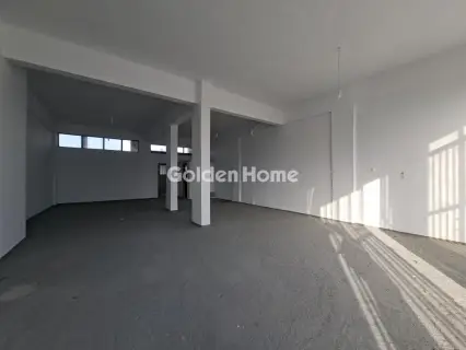 Store 115m<sup>2</sup> for rent photo 5