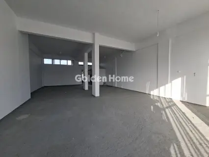 Store 115m<sup>2</sup> for rent photo 3