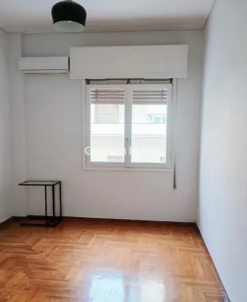 Studio 32m<sup>2</sup> for sale photo 1