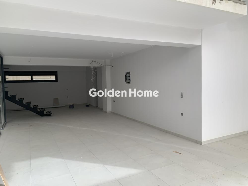 Store 155m<sup>2</sup> for sale display photo