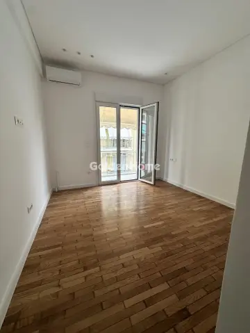 Apartment 67m<sup>2</sup> for sale photo 2