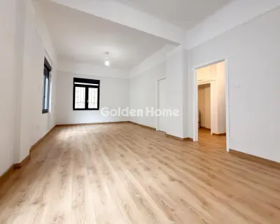 Office 140m<sup>2</sup> for rent photo 13