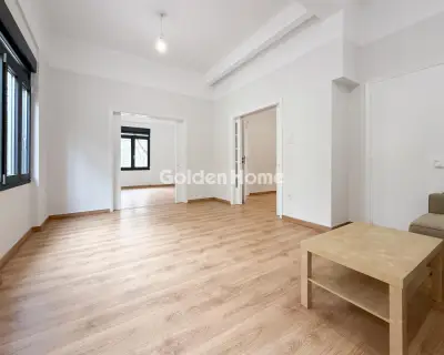 Office 140m<sup>2</sup> for rent photo 6