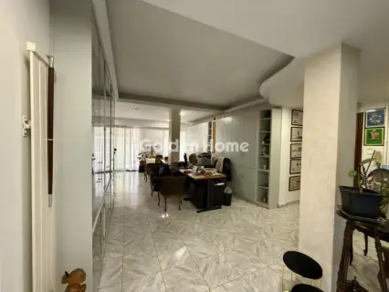 Office 105m<sup>2</sup> for sale photo 3