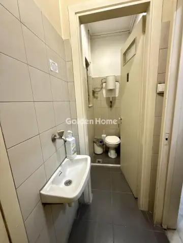 Office 105m<sup>2</sup> for rent photo 10