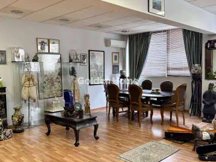 Office 105m<sup>2</sup> for rent photo 2