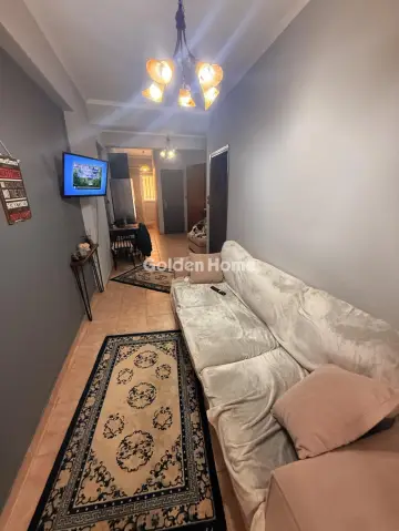 Building 305m<sup>2</sup> for sale photo 2