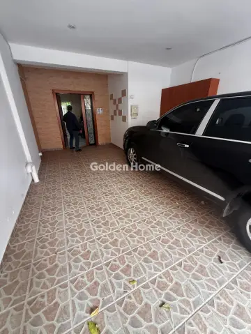 Building 305m<sup>2</sup> for sale photo 22