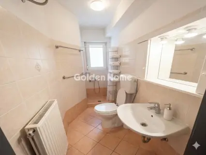 建物 305m<sup>2</sup> for sale photo 3