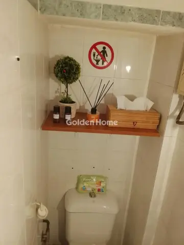 Store 42m<sup>2</sup> for rent photo 7