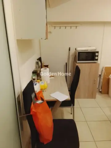 Store 42m<sup>2</sup> for rent photo 20