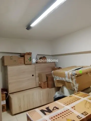 Store 42m<sup>2</sup> for rent photo 15