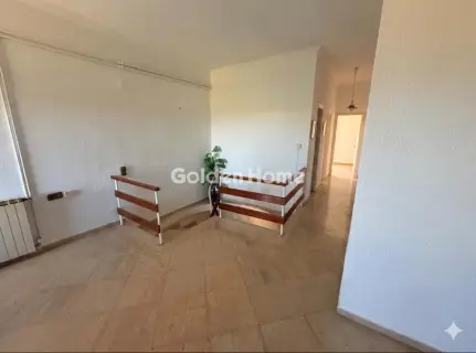 Building 160m<sup>2</sup> for sale photo 4