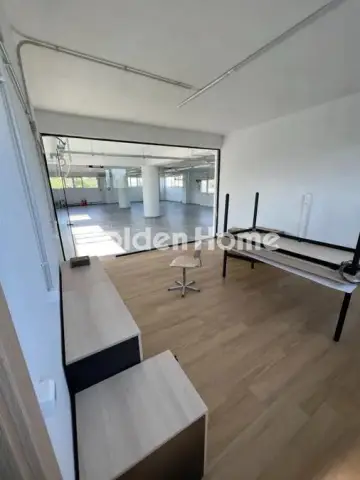 Office 260m<sup>2</sup> for rent photo 5385333