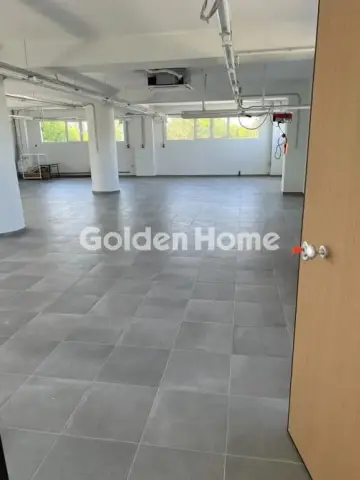 Office 260m<sup>2</sup> for rent photo 5385336