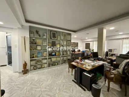 Office 102m<sup>2</sup> for rent photo 12